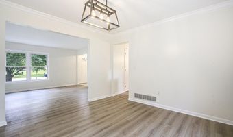 628 Trego Cir, Ann Arbor, MI 48103