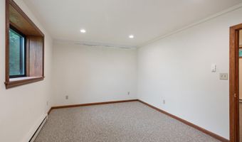 15 Spring Hollow Ln, Barre, VT 05641