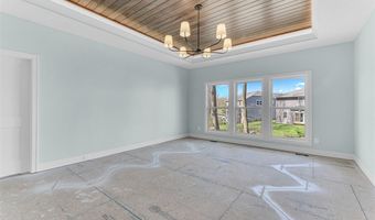 805 Club Dr W, Aurora, OH 44202