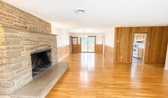 99 Old Halfway Rd, Barnegat, NJ 08005