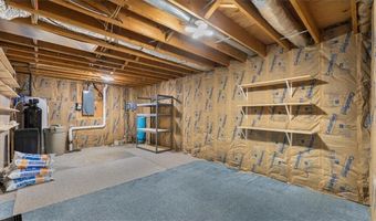 1502 Armstrong Cir NW, Alexandria, MN 56308