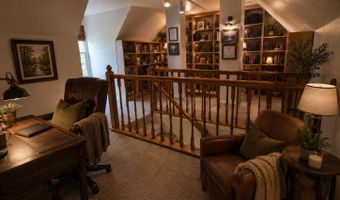 910 WOODLAND HILLS Cir, Bountiful, UT 84010