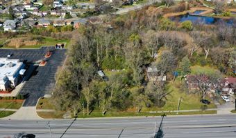 436 W Fullerton Ave, Addison, IL 60101