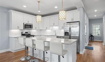 314 Chases Ln C, Middletown, RI 02842
