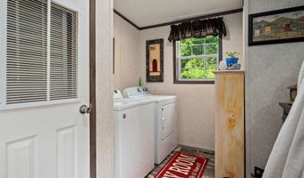 85 Lakewood Dr, Belmont, NH 03220
