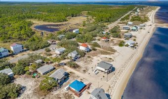 8 Bass St, Alligator Point, FL 32346