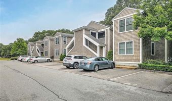 70 Turner St, Warwick, RI 02886