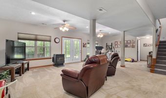 19402 Lawrence 2078, Ash Grove, MO 65604
