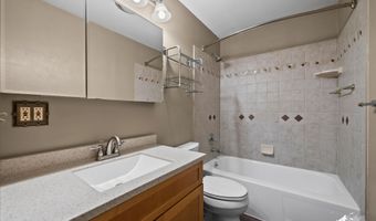 2044 Stonegate Cir, Anchorage, AK 99515