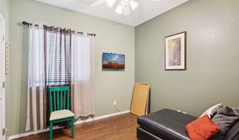 674 E LAS COLINAS Pl, Chandler, AZ 85249