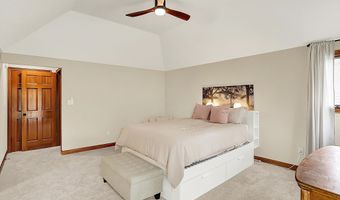 369 Rodeo Dr, Indianapolis, IN 46217