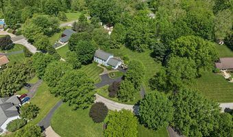 12935 Robinwood St NE, Alliance, OH 44601