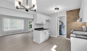 97 Pheasant Dr, Bayville, NJ 08721