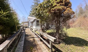 103 High St, Andes, NY 13731
