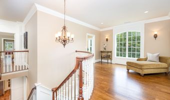 273 Northington Dr, Avon, CT 06001