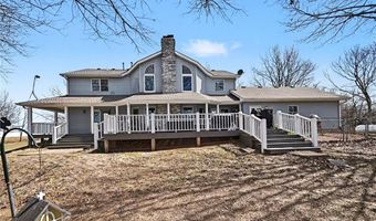 17251 Hollingsworth Rd, Basehor, KS 66007