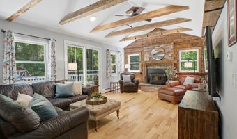 45 Barberry Dr, Burlington, CT 06013