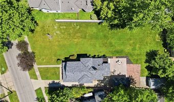 1926 Walnut Blvd, Ashtabula, OH 44004