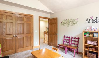 1501 S Weimar St, Appleton, WI 54915