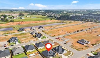 6902 SW Basswood Ave, Bentonville, AR 72713