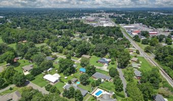 611 Fairmont St, Albertville, AL 35950