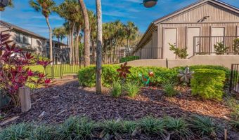 668 LAKE VILLAS Dr 668, Altamonte Springs, FL 32701