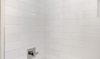 1659 HOLBROOK St NE 1, Washington, DC 20002