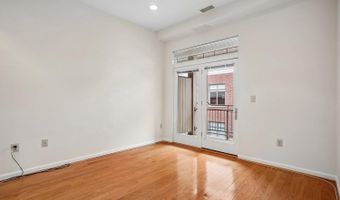 309 HOLLAND 327, Alexandria, VA 22314