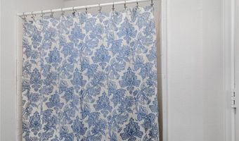 16641 Montauk Rd, Apple Valley, CA 92307