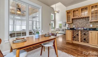 213 Nut Hatch Loop, Arden, NC 28704