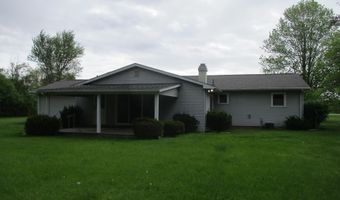 8481 N Luce Rd, Alma, MI 48801