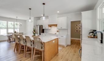 465 Mustang Rd, Camden, SC 29020