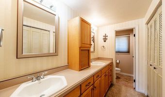 606 Kearney Ave, Buffalo, WY 82834
