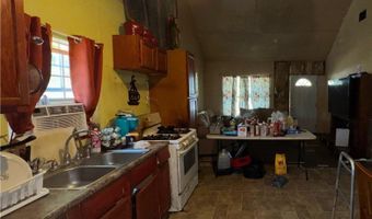 122 5th St W, Alice, TX 78332