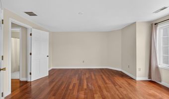128 Parker St 3C, Acton, MA 01720