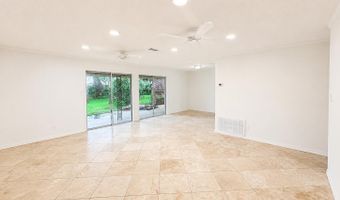 2421 Regency Dr, Biloxi, MS 39532