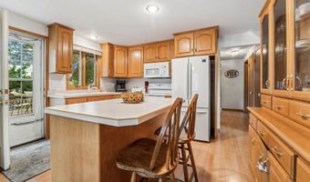 1413 E PERSHING St, Appleton, WI 54911