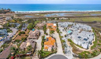 101 Rios Ct, Solana Beach, CA 92075