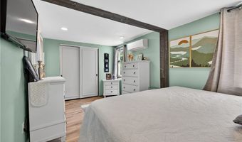 9168 Applewood St, Angola, NY 14006