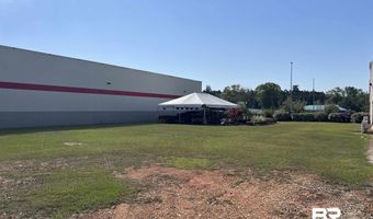 150 Lindberg Ave, Atmore, AL 36502