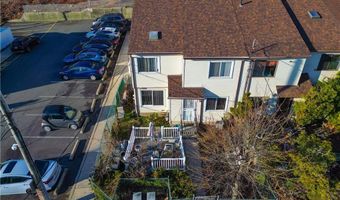 178 Pierce St, Staten Island, NY 10304