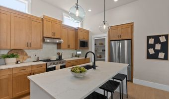 3855 NE Tellus Dr, Bend, OR 97701