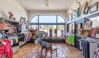 1315 S 1st St, Abilene, TX 79602