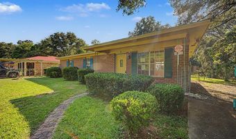 2811 New Castle Ln, Albany, GA 31701