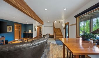 158 McCaffery Lookout Trl, Bigfork, MT 59911