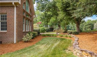 661 Nassau Trl, Asheboro, NC 27205