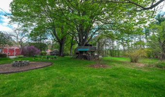 109 Sahagian Rd, Belgrade, ME 04917