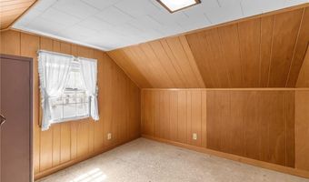 112 Oakton St, Woonsocket, RI 02895