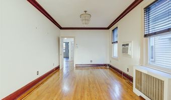 13 W 27TH St, Bayonne, NJ 07002