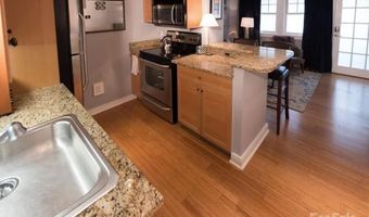 37 Hiawassee St E202, Asheville, NC 28801